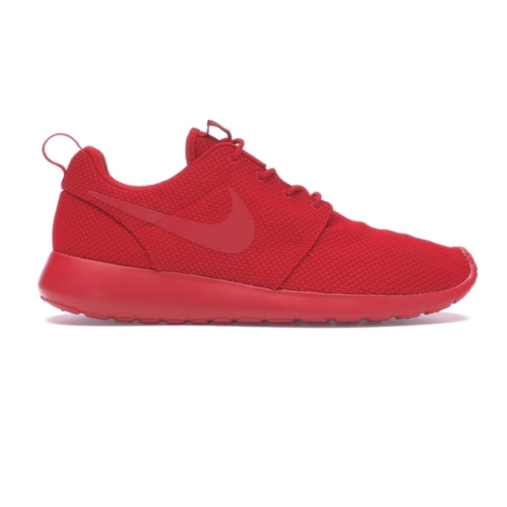 ❤️‍🔥CUSTOM❤️‍🔥Women’s Roshe (NIKE ID)